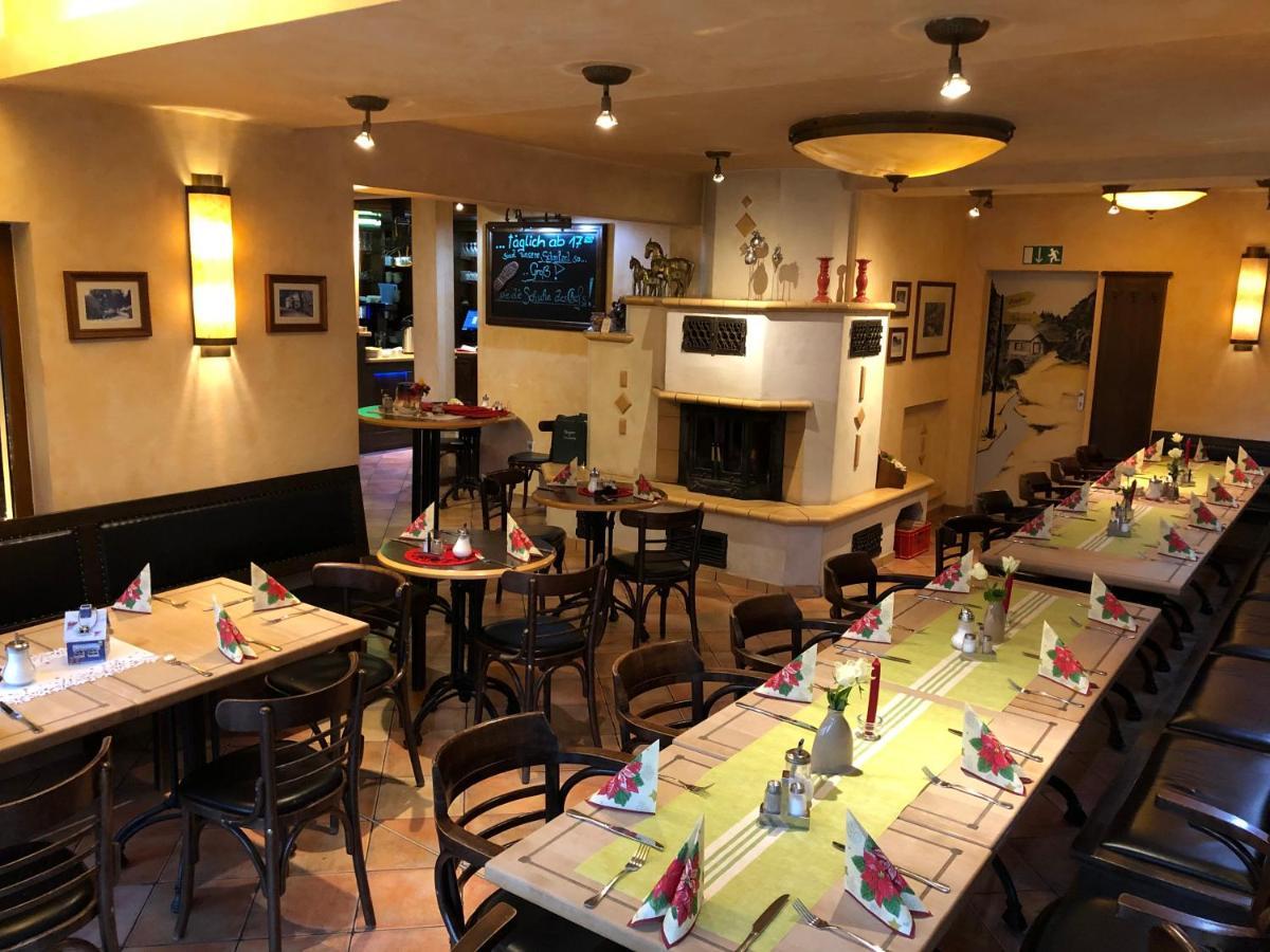 Hotel & Gasthaus Sterngrund Zella-Mehlis Dış mekan fotoğraf